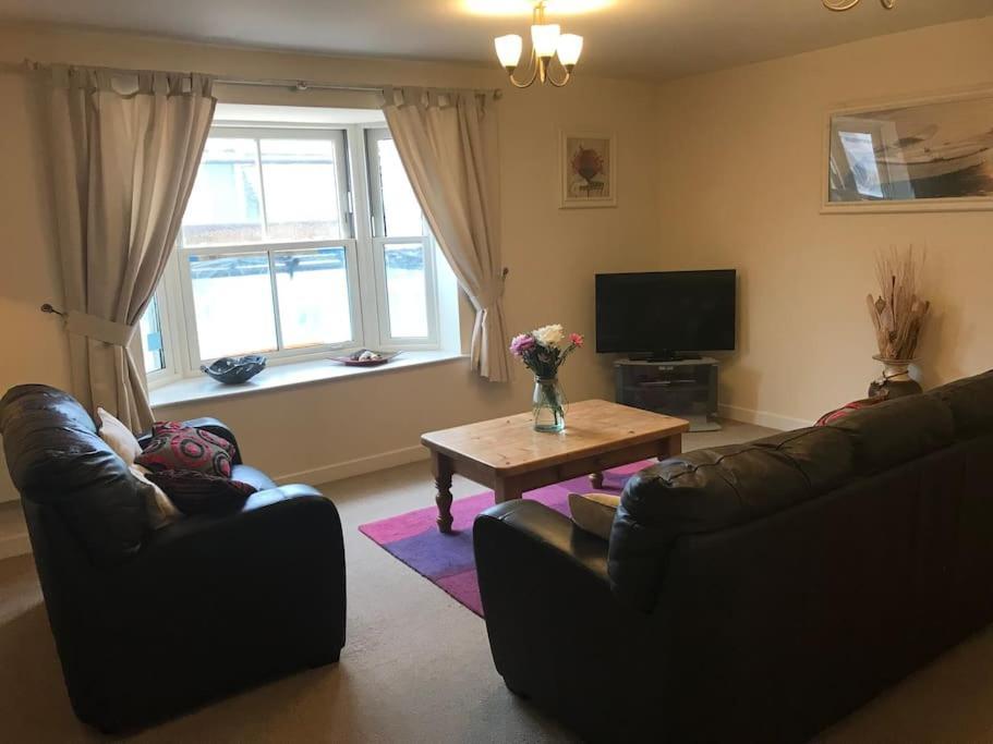 Great Offer 2 Bed Tenby Flat Free Parking Kültér fotó
